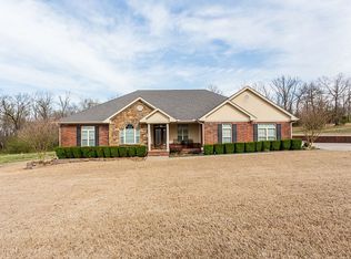 1136 Point Royal Loop, Charleston, AR 72933