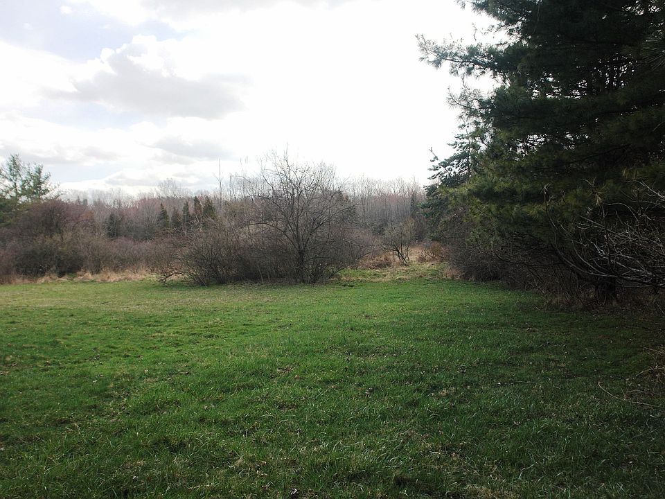 2nd image of 241 Beaver Run Rd