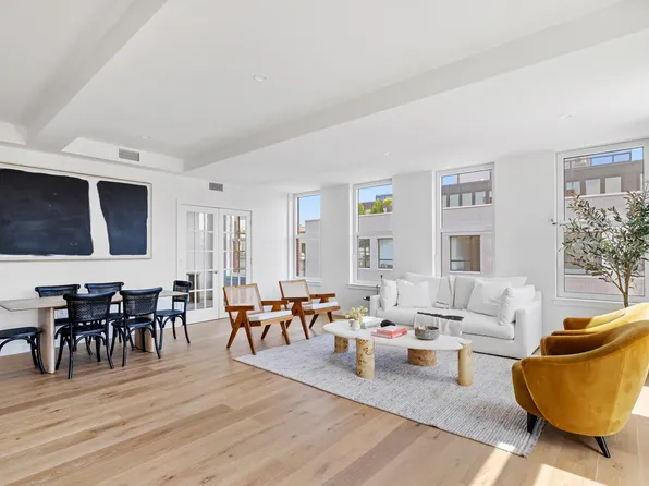 171 Calyer Street image 1 of 18