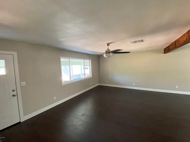 600 S Mud Springs Rd — Photo 14