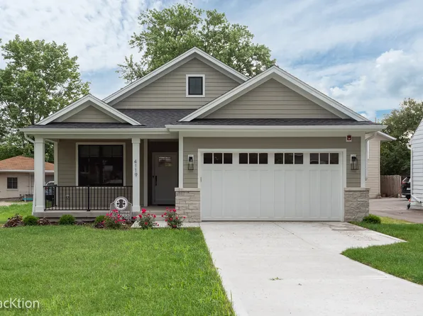 4119 N Lincoln St, Westmont, IL 60559