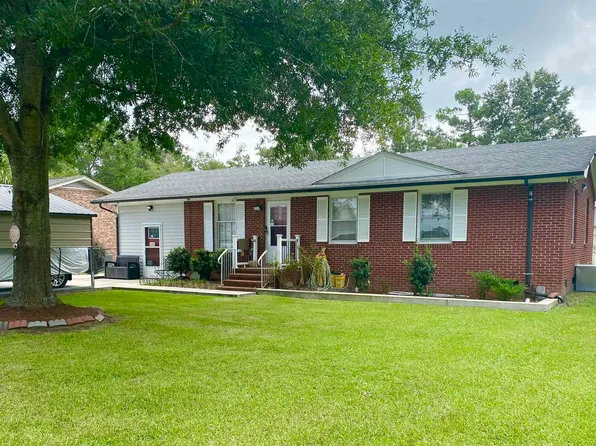 607 Elmwood St., Andrews, SC 29510