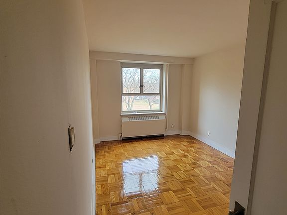 2nd image of 189-04 64th Ave
