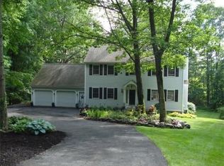 38 Hadley Rd, Merrimac, MA 01860