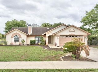 38920 Carr Dr, Zephyrhills, FL 33540