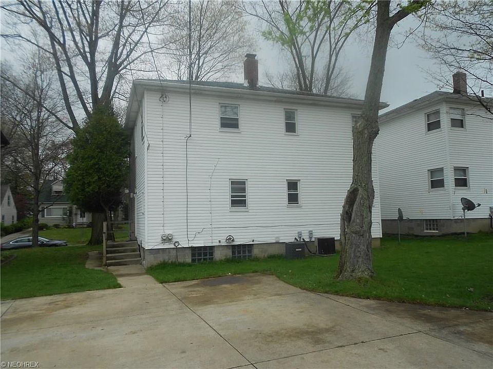 2nd image of 2480 21st St