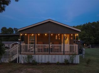 130 Firefly Dr, Springtown, TX 76082