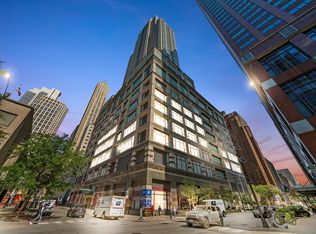 100 E Huron St APT 4503, Chicago, IL 60611