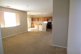 3rd image of 2828 Tulare Ct