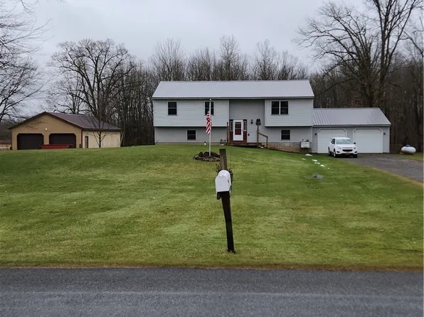 2414 Tag Rd, Canastota, NY 13032
