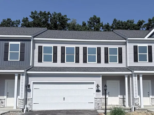 3202 Maple Crest Ct, Butler, PA 16001