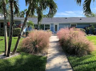 51 Carlouel Dr, Clearwater Beach, FL 33767