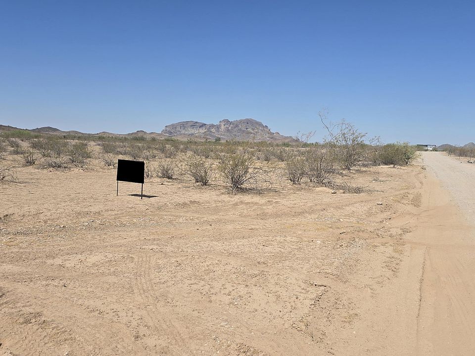 1st image of 418XX W Palm Lane #-