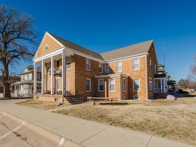 223 S Oak St, Pratt, KS, 67124