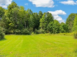 8476 Ravenna Rd, Twinsburg, OH 44087