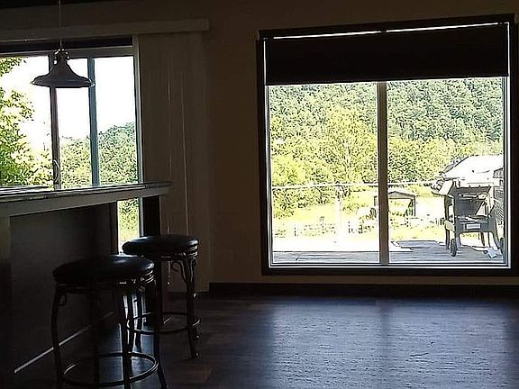 4th image of 297 Cat Creek Rd