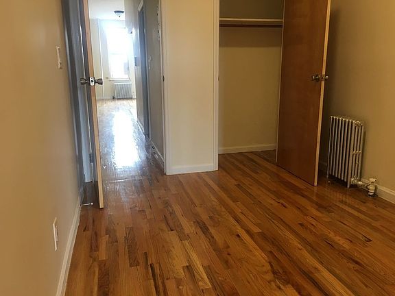 5th image of 802 Macdonough St APT 3R
