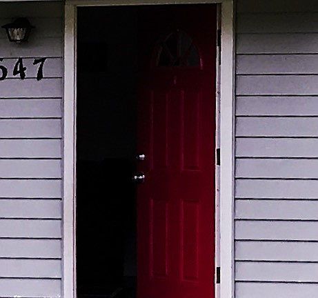 2nd image of 647 Woodard Ave NE