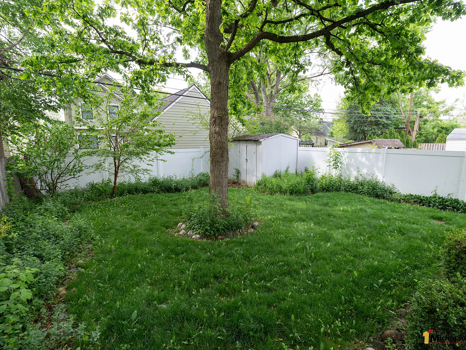 2 bed, 953 sqft, $2,499 — Photo 3
