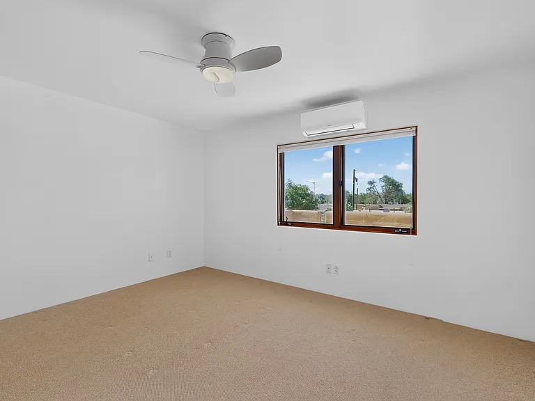 914 Hickox St #C — Photo 16