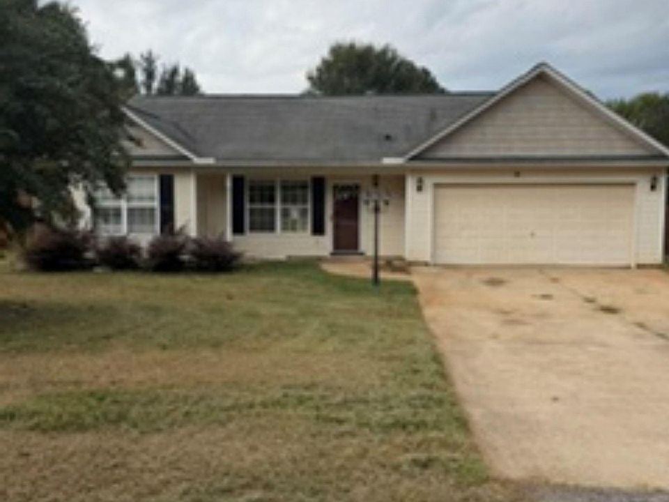 1st image of 107 Ridgecrest Way