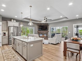 1030 Highland Trl, Solon, IA 52333