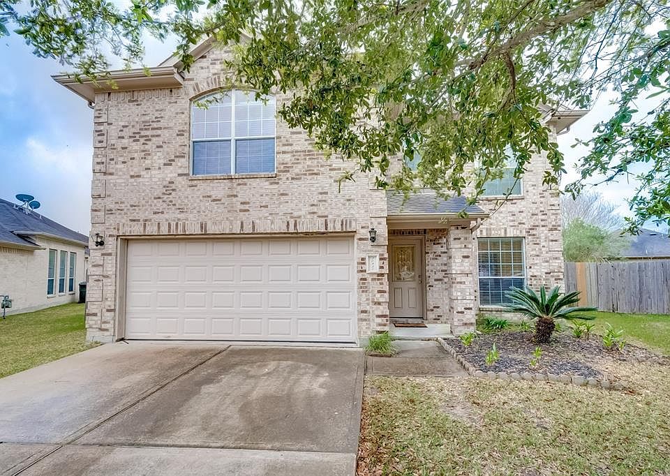 1st image of 20935 Barbons Heath Ct
