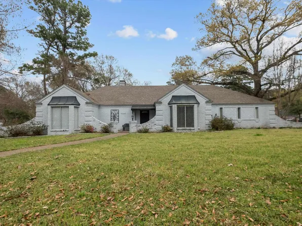 8240 Yale Dr, Tyler, TX 75703