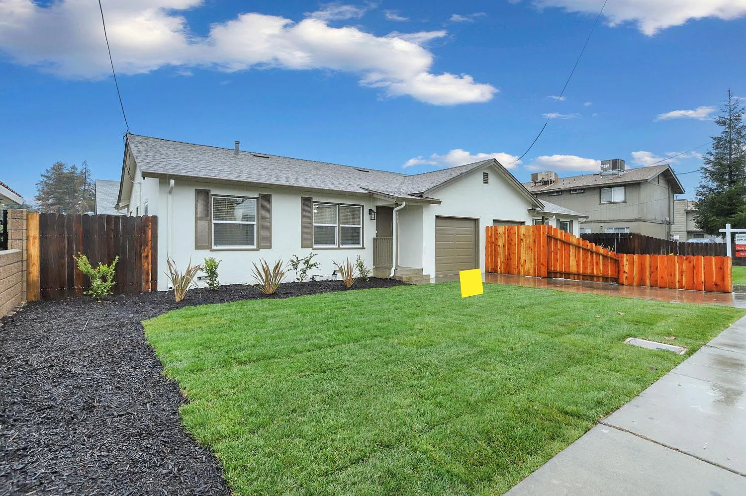2 bed, 745 sqft, $1,870 — Photo 3