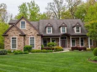 21711 Joy Ct, South Bend, IN