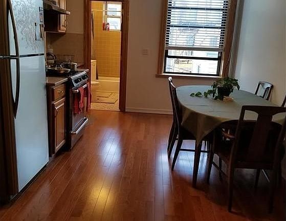 5th image of 94 Milton St APT 3L