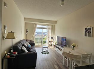 80 Aspen Springs Dr #411, Clarington, ON L1C 0V4