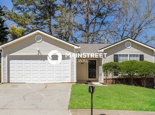 536 Lakecourt Dr, McDonough, GA 30253