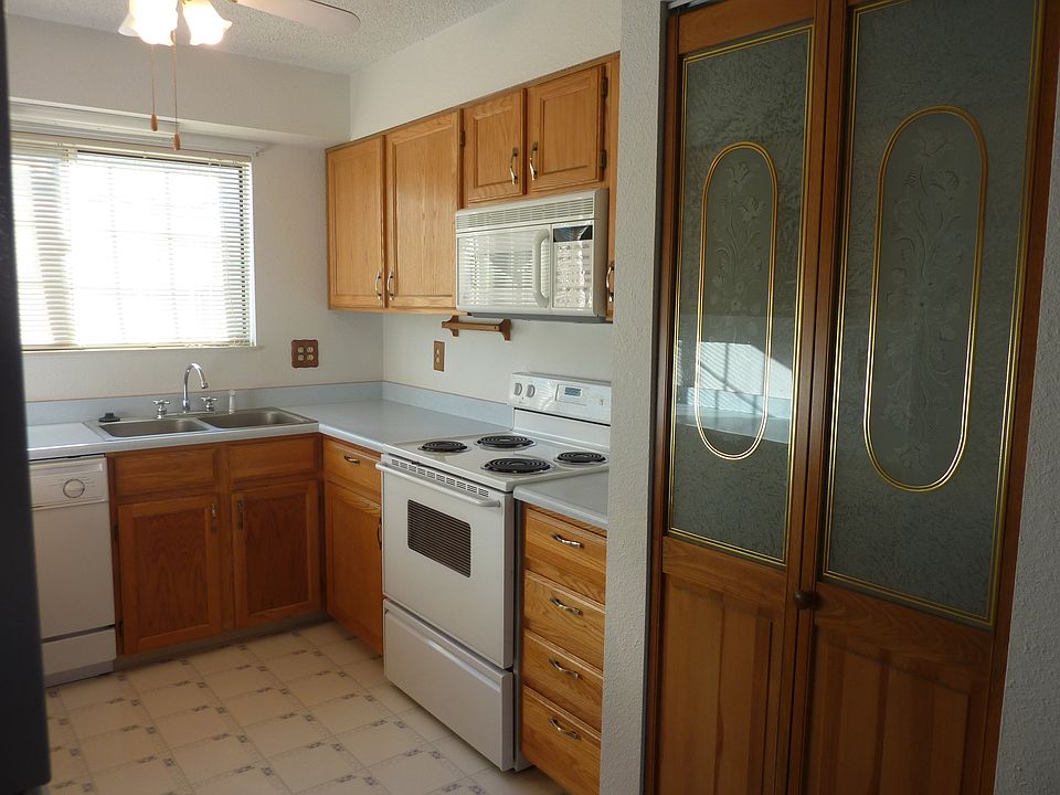 Kitchen 3