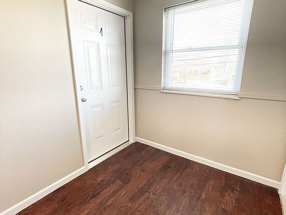 2nd image of 9713 Hudson Ln APT 4