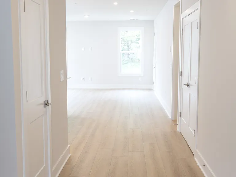 828 Silva Loop — Photo 33