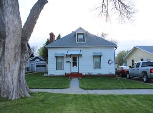 721 Main St, Chadron, NE 69337
