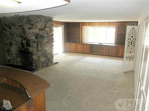 2nd image of 22344 Cantara St