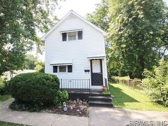 1st image of 2203 19th St