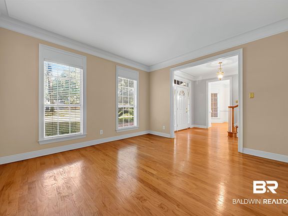 5th image of 1262 Patrick St