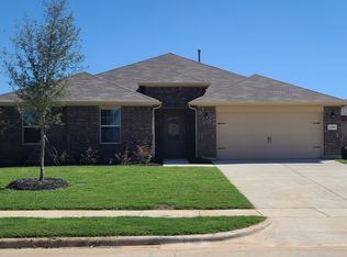 1905 Cookes Ln, Cleburne, TX 76033