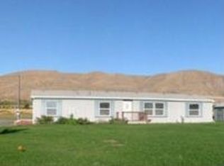 401 McPhee Rd, Naches, WA 98937