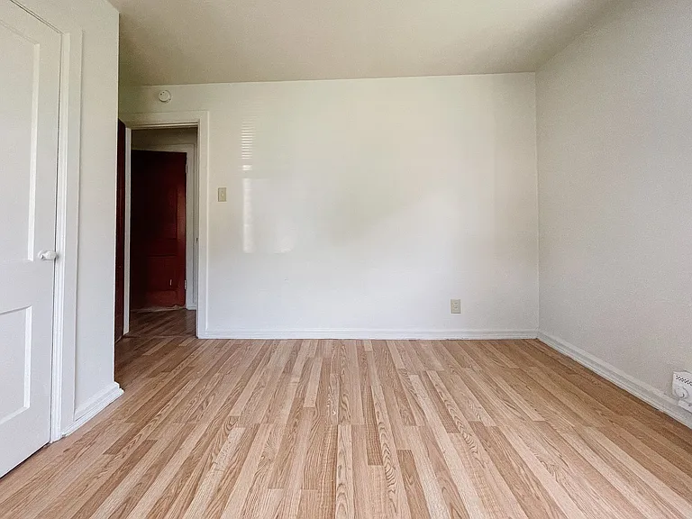 810 S Luick Ave — Photo 9