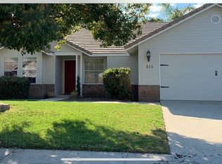 815 N Crumal Ct, Visalia, CA 93292
