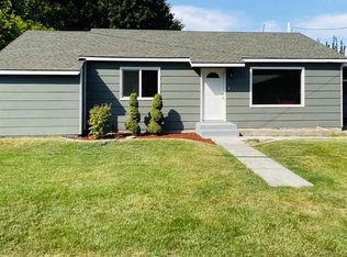 120 Olive Ave, Sunnyside, WA