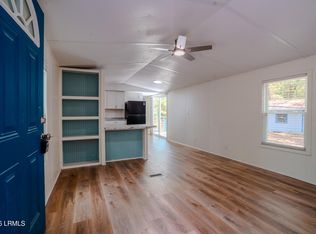 34 Clear Spring Rd, Saint Helena Island, SC 29920