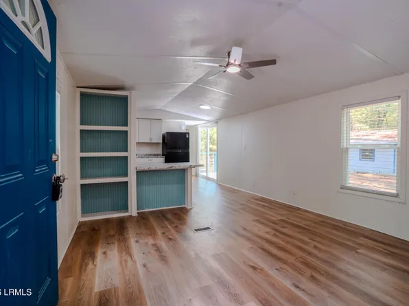 34 Clear Spring Rd, Saint Helena Island, SC 29920