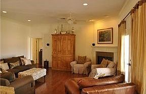 2nd image of 6106 Bayou Crossing Dr