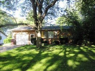 29 Country Gables Cir, Rochester, NY 14606