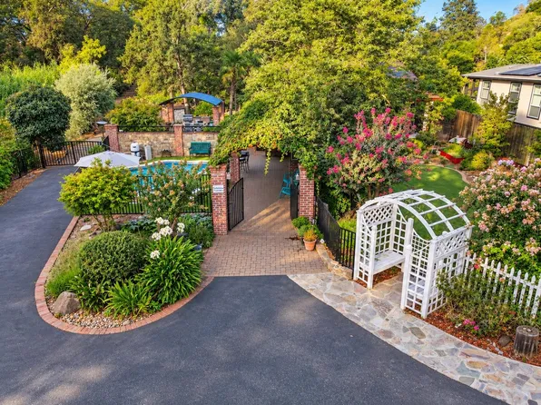 771 Dairy Rd, Auburn, CA 95603